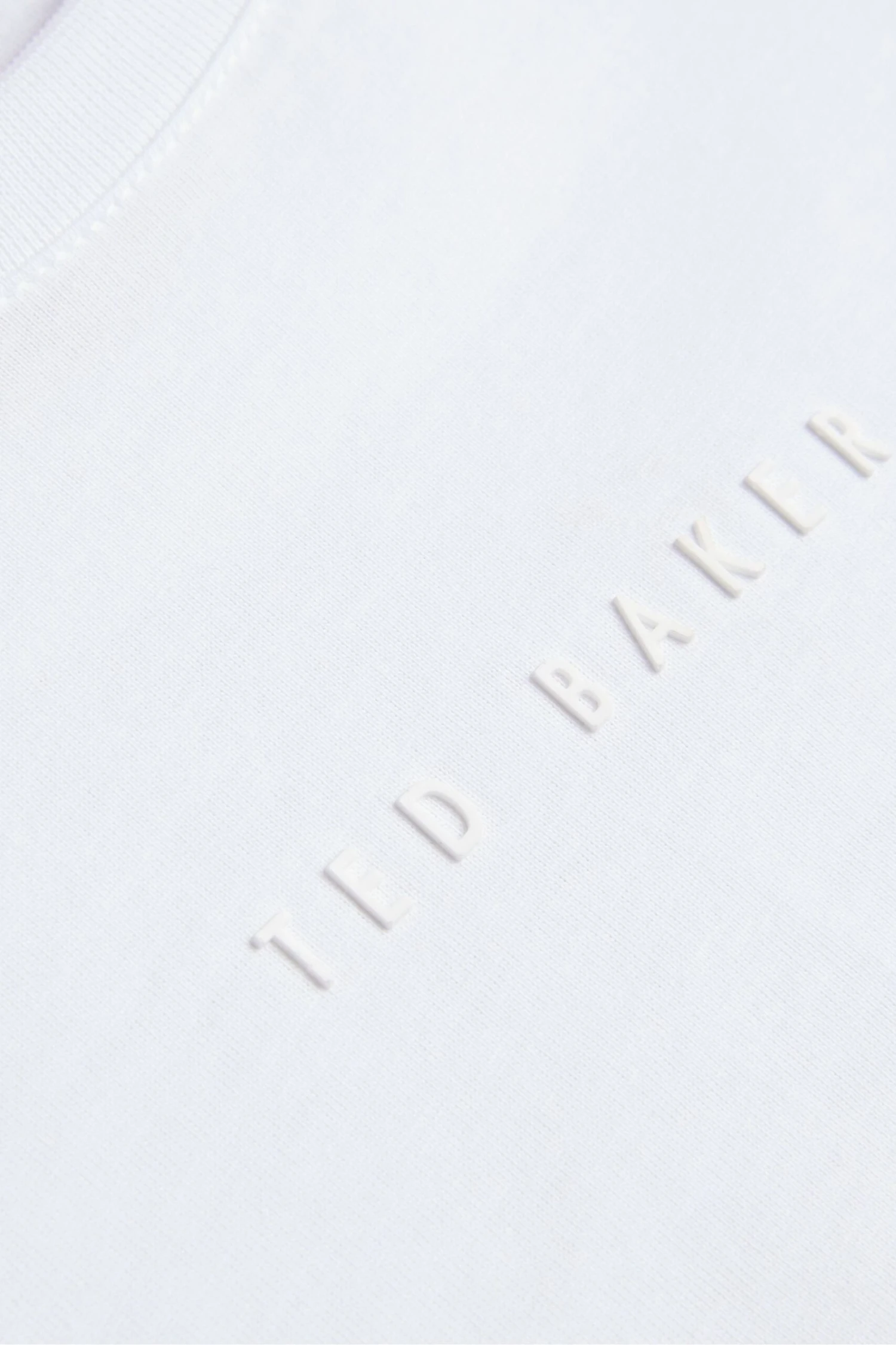 Ted Baker Wilkin Short Sleeved Branded White T-Shirt 5 Ted Baker Wilkin Short Sleeved Branded White T-Shirt – Bild 5