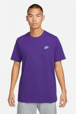 Nike Club T-Shirt