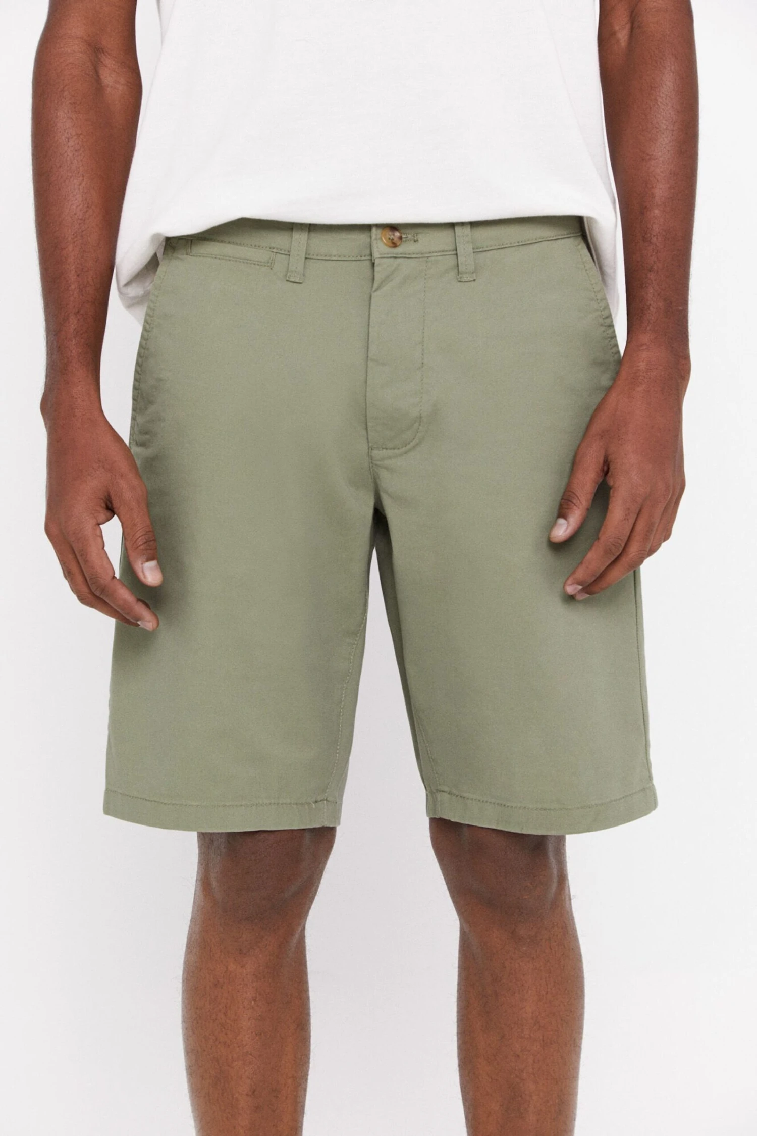 Cortefiel Basic-Bermudashorts, Grün 2 Cortefiel Basic-Bermudashorts, Grün – Bild 2