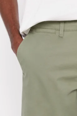 Cortefiel Basic-Bermudashorts, Grün 7 Cortefiel Basic-Bermudashorts, Grün -Nike || Ted Baker Shop 418154s4 scaled