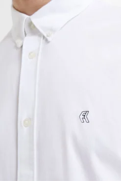 French Connection Langärmeliges Oxford-Hemd, Weiß -Nike || Ted Baker Shop 486616s3 scaled