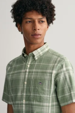 Gant Kurzärmeliges Hemd In Regular Fit Aus Baumwollleinen Mit Karomuster -Nike || Ted Baker Shop 561588s4 scaled
