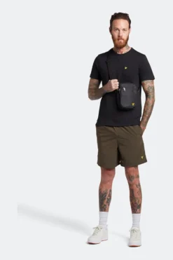 Lyle & Scott Badehose, Grün/Uni -Nike || Ted Baker Shop 676633s3 scaled