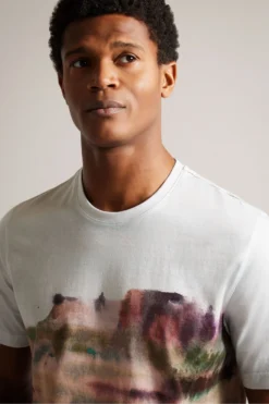 Ted Baker Tinot Short Sleeved Regular Fit Printed White T-Shirt -Nike || Ted Baker Shop 753650s3 scaled