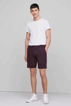 Next Burgunderrot - Straight Fit - Stretch-Chinoshorts -Nike || Ted Baker Shop 876907s4 scaled
