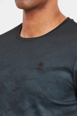 Tog 24 Mens Kildwick Black Dot Tech T-Shirt -Nike || Ted Baker Shop 931179s5 scaled