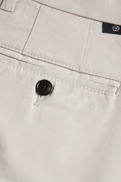 Ted Baker Ashfrd Chinoshorts, Hellgrau -Nike || Ted Baker Shop A89319s4 scaled