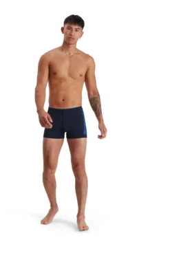 Speedo Boom Placement Badeshorts Mit Logo, Blau 12 Speedo Boom Placement Badeshorts Mit Logo, Blau -Nike || Ted Baker Shop C28125s4 scaled