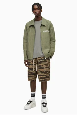 Allsaints Casper Shorts Mit Animalprint -Nike || Ted Baker Shop C69395s4 scaled