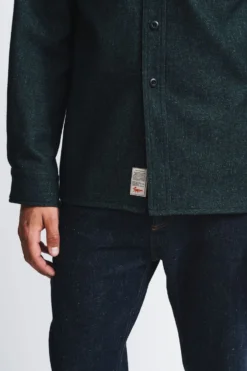 Aubin Lysaghts Hemdjacke Aus Wollmischung -Nike || Ted Baker Shop C88065s7 scaled