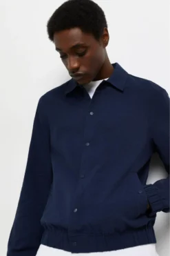 River Island Hemd Aus Krepp, Marineblau -Nike || Ted Baker Shop D03350s4 scaled