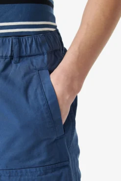 Barbour International Barbour® International Cloud Cargoshorts, Blau -Nike || Ted Baker Shop D21746s5 scaled
