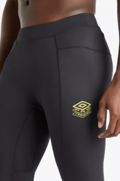 Umbro Pro Training Elite Laufleggings 11 Umbro Pro Training Elite Laufleggings -Nike || Ted Baker Shop D33783s5 scaled