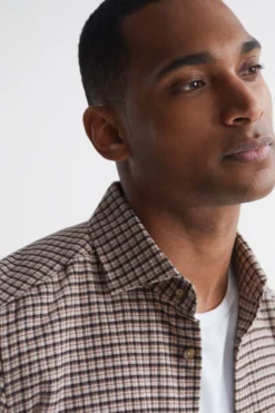 Reiss Harry Langärmelige, Karierte Hemdjacke Mit Zwei Taschen -Nike || Ted Baker Shop D36 424s4 scaled