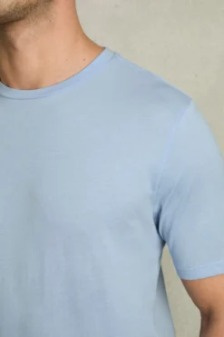 Reiss Bless T-Shirt Mit Rundhalsausschnitt -Nike || Ted Baker Shop D50925s4 scaled