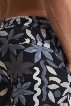 Reiss Arizona Badeshorts Mit Kordelzug Und Blumenprint -Nike || Ted Baker Shop D54 777s6 scaled