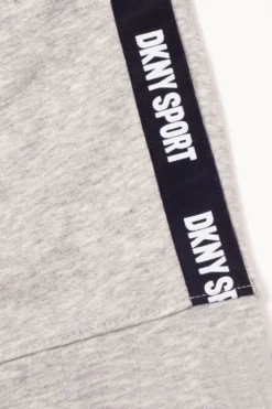 DKNY Sportshorts Mit Zierstreifen, Silber -Nike || Ted Baker Shop D68321s7 scaled