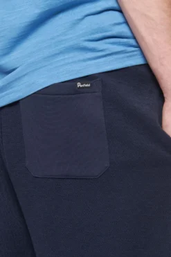 Penfield Reverse Loopback Shorts, Blau -Nike || Ted Baker Shop D72664s3 scaled