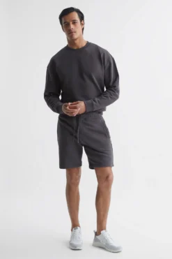 Reiss Henry Stückgefärbte Jersey-Shorts -Nike || Ted Baker Shop D87 097s3 scaled