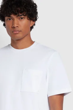 Farah Stacy T-Shirt Mit Tasche, Weiß -Nike || Ted Baker Shop D88973s4 scaled