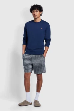 Farah Redwald Karierte Shorts, Blau -Nike || Ted Baker Shop D89296s3 scaled