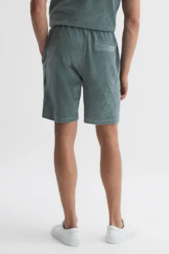 Reiss Tortuga Gerippte Shorts Aus Velours Mit Kordelzug -Nike || Ted Baker Shop D97 844s5 scaled