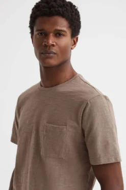 Reiss Paige Paige Short Sleeve Crew Neck T-Shirt -Nike || Ted Baker Shop D98 874s4 scaled