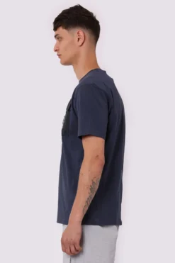 Religion T-Shirt In Regular Fit Mit Pattentasche -Nike || Ted Baker Shop K47800s3 scaled