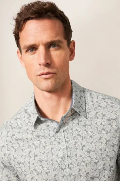 White Stuff Hemd In Slim Fit Mit Blattmuster, Grün -Nike || Ted Baker Shop M88214s4 scaled
