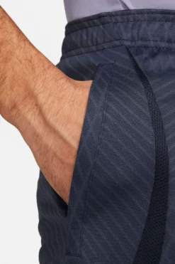 Nike Tottenham Hotspur Strike Fußballshorts 12 Nike Tottenham Hotspur Strike Fußballshorts -Nike || Ted Baker Shop T01319s5 scaled