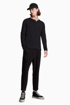 Titelseite -Nike || Ted Baker Shop U14052s2 scaled