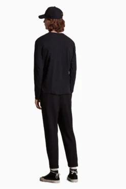 All Saints Figure Langärmeliges Henley-Shirt, Schwarz -Nike || Ted Baker Shop U14052s3 scaled