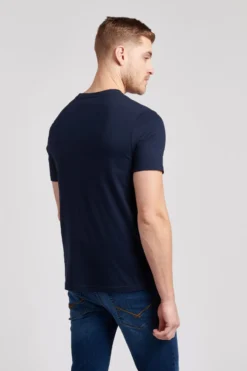 Titelseite -Nike || Ted Baker Shop U30212s2 scaled