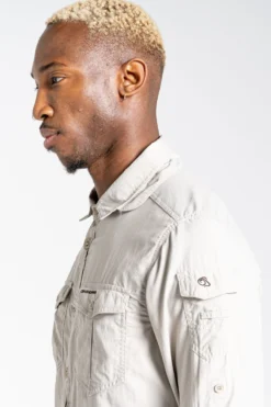 Craghoppers Nosilife Adventure Langärmeliges Hemd, Steingrau -Nike || Ted Baker Shop U41935s5 scaled