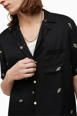 Allsaints Hemd Mit Gänseblümchenmuster, Schwarz -Nike || Ted Baker Shop U66435s5 scaled