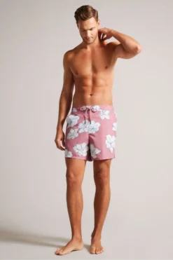 Ted Baker Ampbell Badeshorts Mit Floralem Print, Pink -Nike || Ted Baker Shop U82699s3 scaled